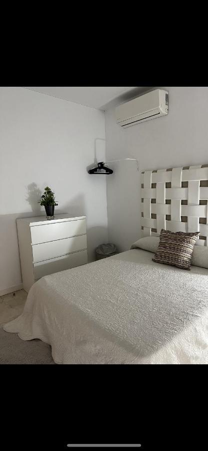 Habitaciones Privadas En Apartamento Compartido Algeciras Exterior foto